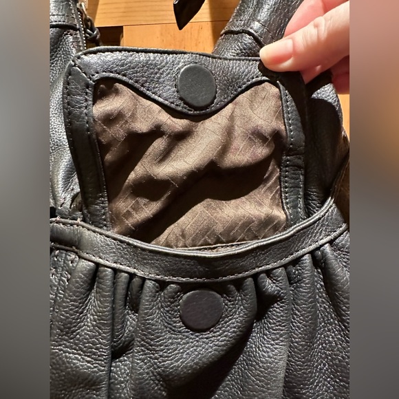 COLE HAAN! CLEARANCE SALE!!!! Cole Haan!!!  Black leather hobo bag large - Picture 4 of 13